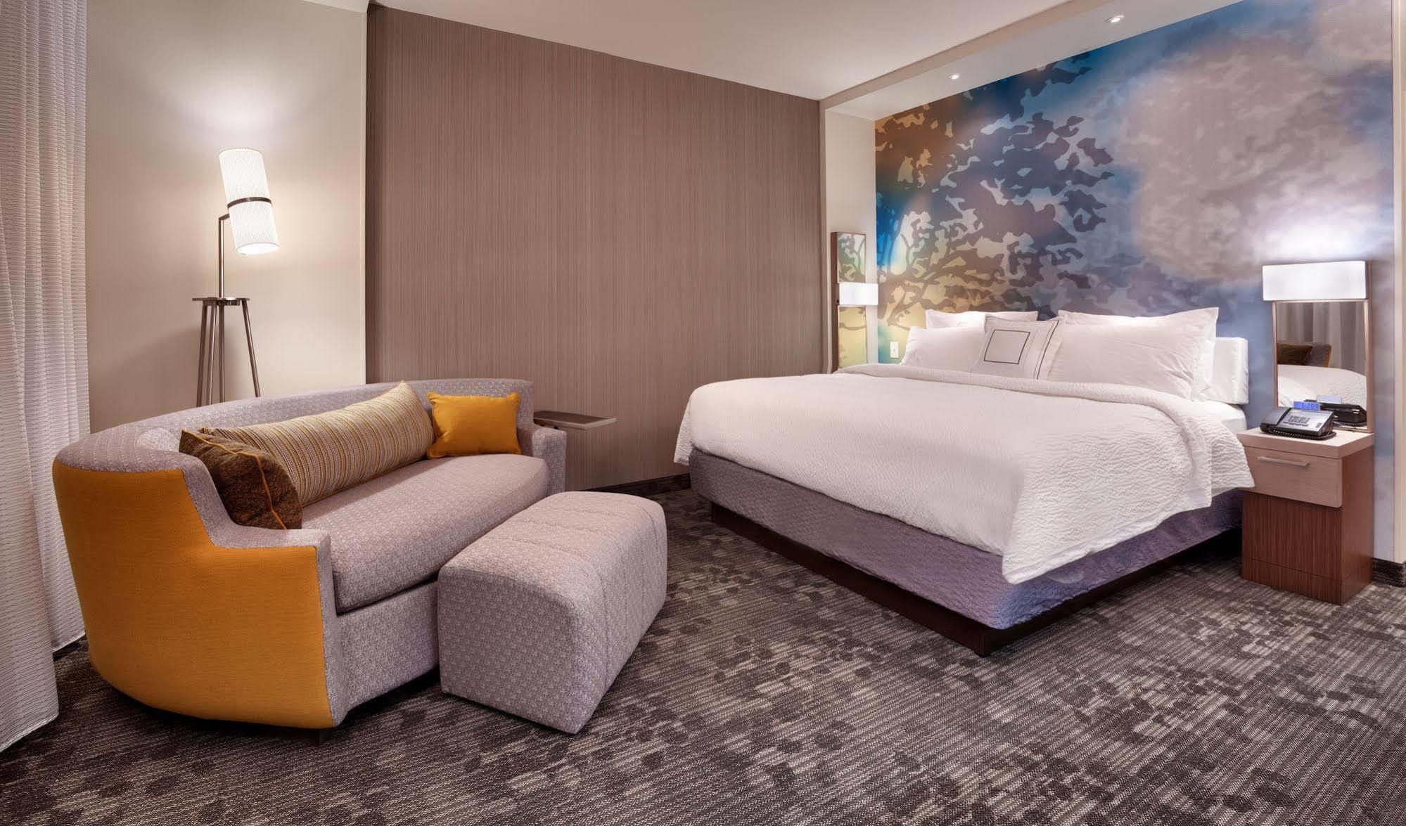 Courtyard By Marriott Phoenix Mesa Gateway Airport Esterno foto